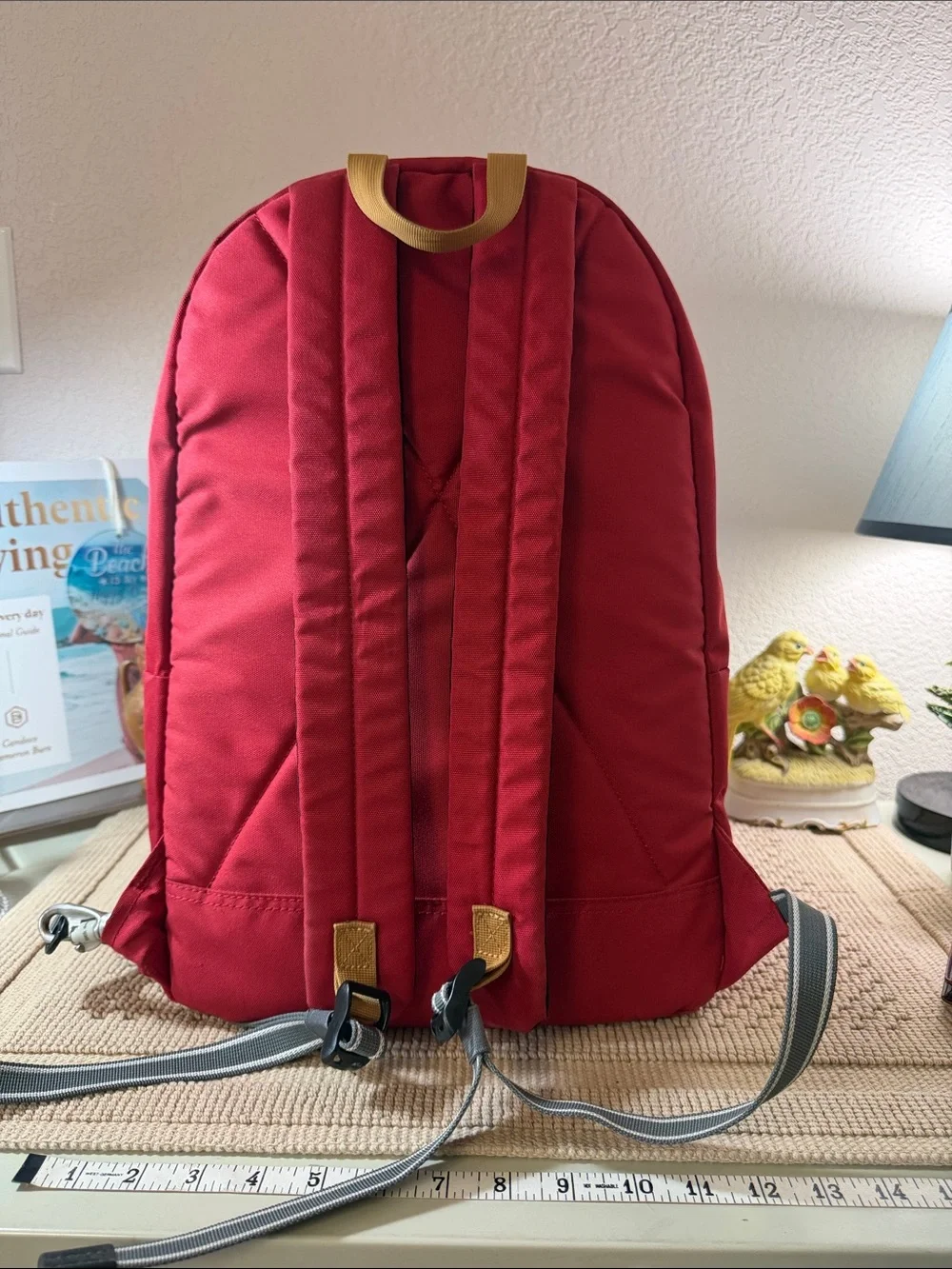 Pacsafe Slingsafe LX Anti-Theft RFID Travel Daypack | Locking Security Backpack